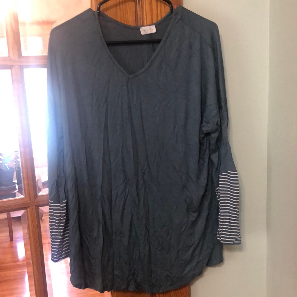 Flowy top
